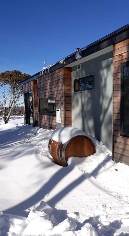 Barrel Bath at the High Plains in Victoria